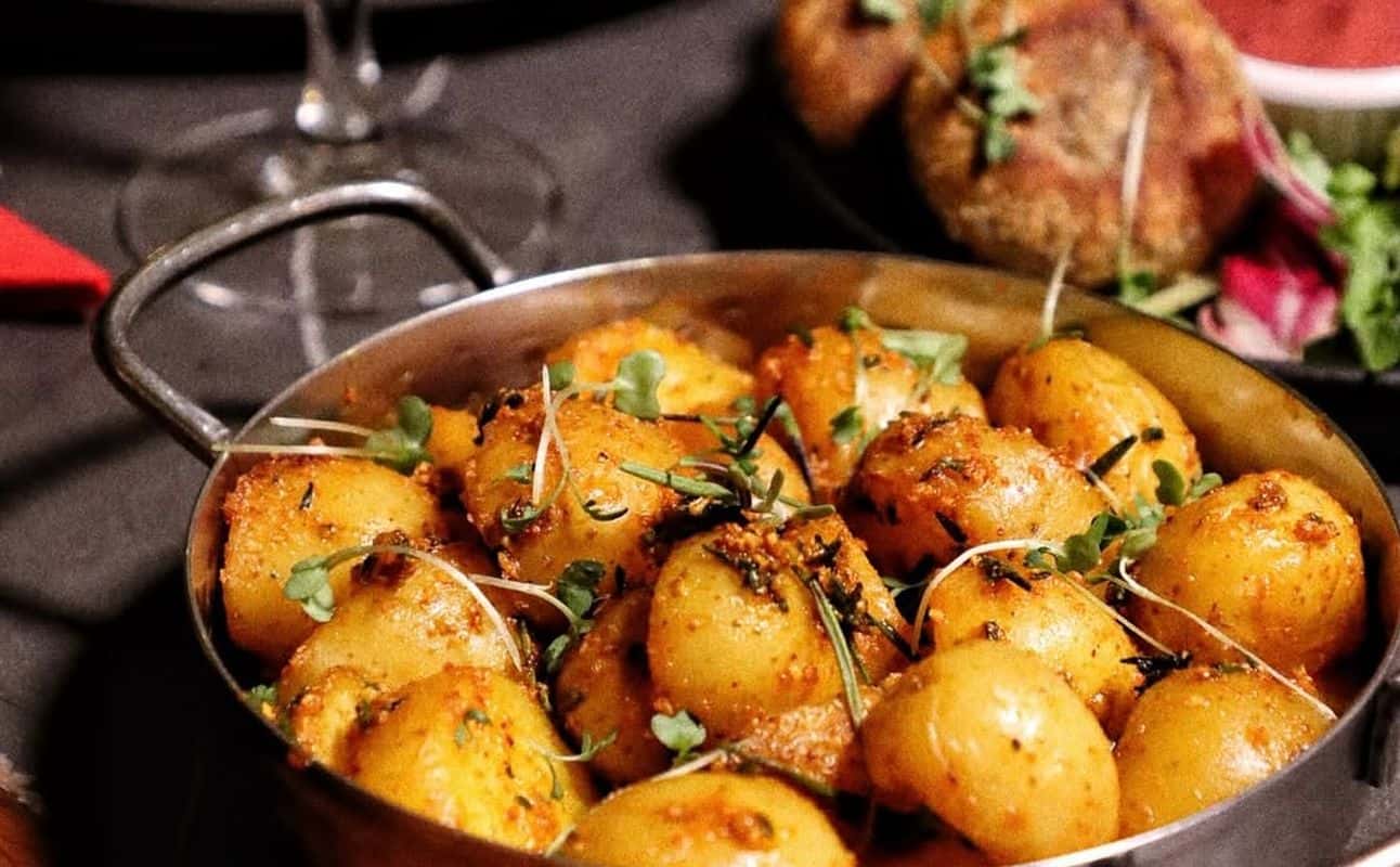 Enjoy Indian, Vegetarian options, Vegan options, Restaurant, $$, Groups and Families cuisine at Omnom Birmingham in Birmingham City Centre, Birmingham