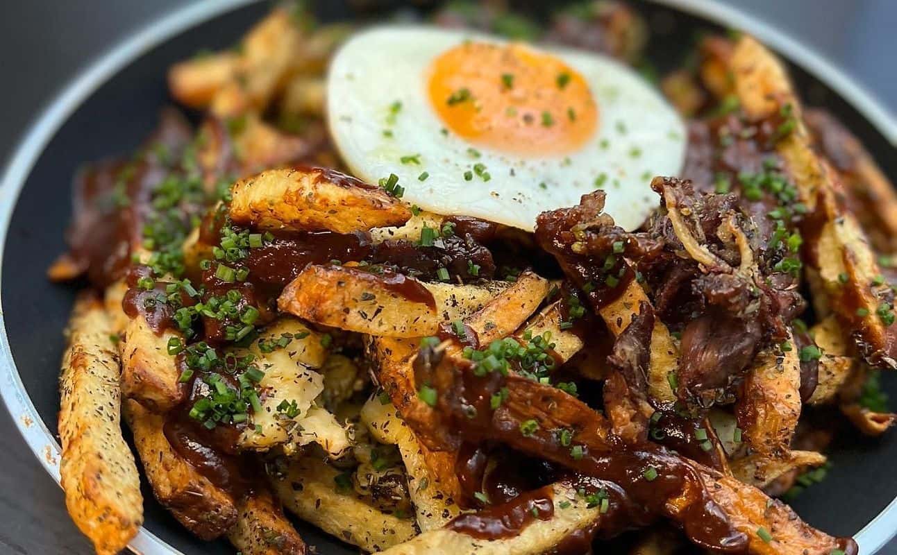 Enjoy Canadian cuisine at West 4th in Fulham, London