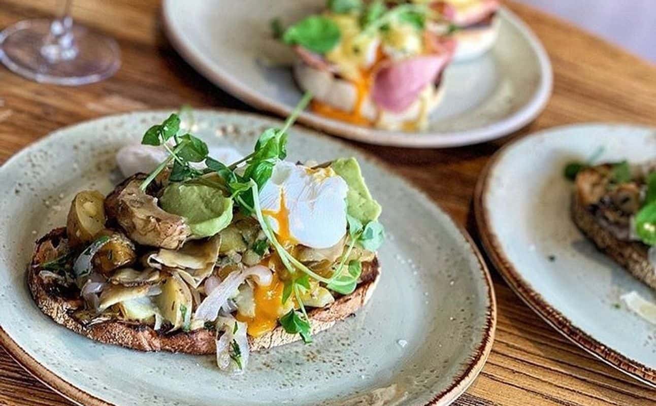 Enjoy Small plates and Wine bar cuisine at Humble Grape Islington in Islington, London