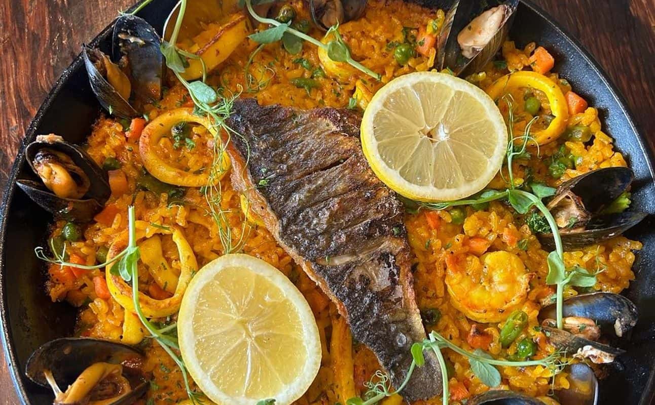 Enjoy Spanish, Gluten Free options, Vegan options, Restaurant, Table service, Highchairs available, $$, Groups and Families cuisine at Tinto Tapas Bar in Southside, Glasgow