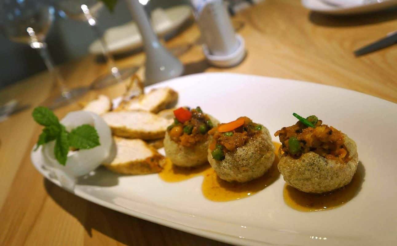 Enjoy Indian, Gluten Free options, Vegan options, Vegetarian options, Restaurant, Street parking, Highchairs available, Wheelchair accessible, Table service, $$$, Groups and Families cuisine at Viceroy Tandoori in Jewellery Quarter, Birmingham