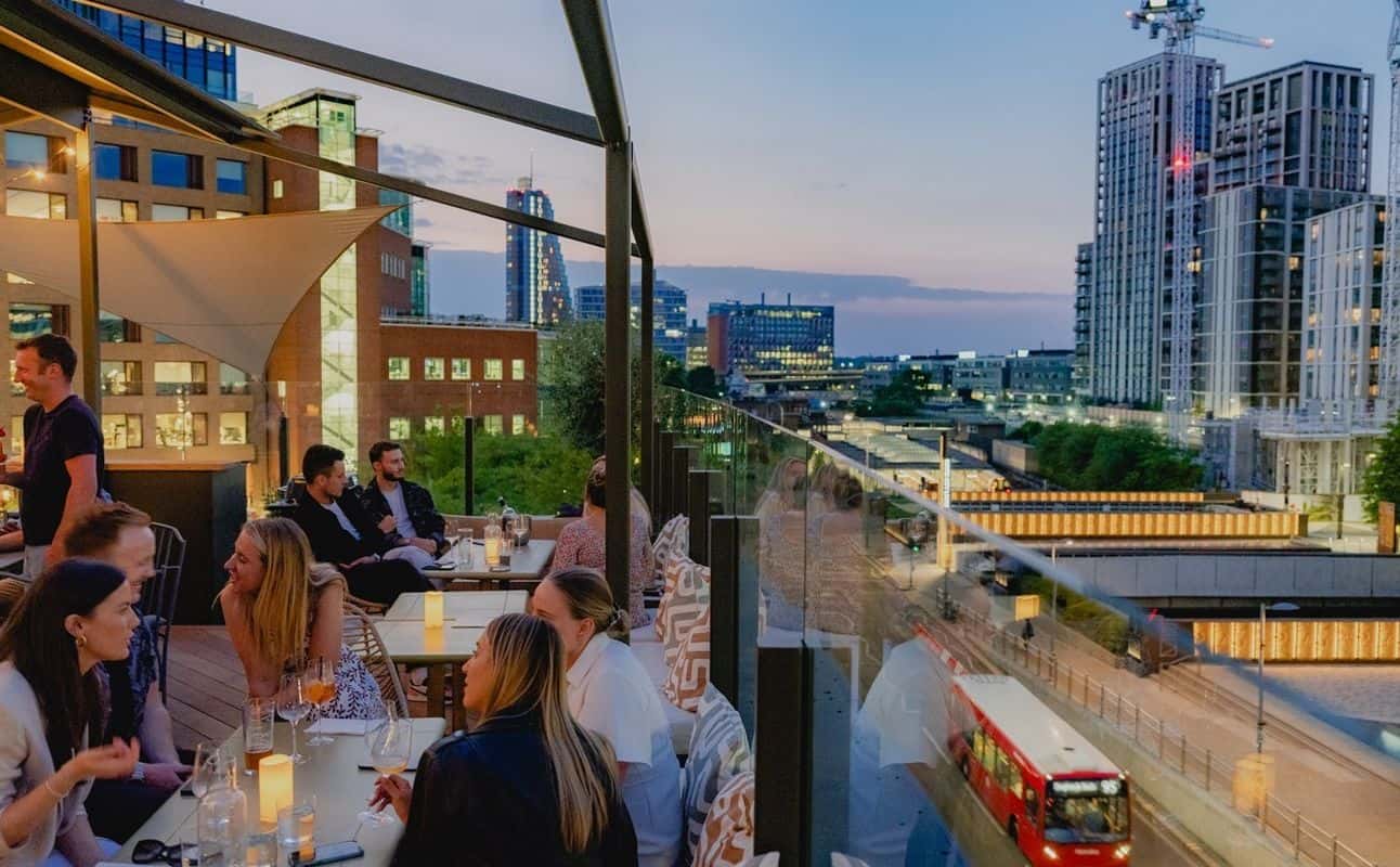 Enjoy Grill & barbeque, Burgers and Seafood cuisine at Rooftop at The Broadcaster in White City, London