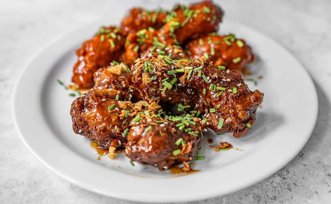 Enjoy Indian, Halal, Vegan options, Vegetarian options, Restaurant, $$, Families, Groups, Special occasion and Live music cuisine at Papa Ji in Camden, London