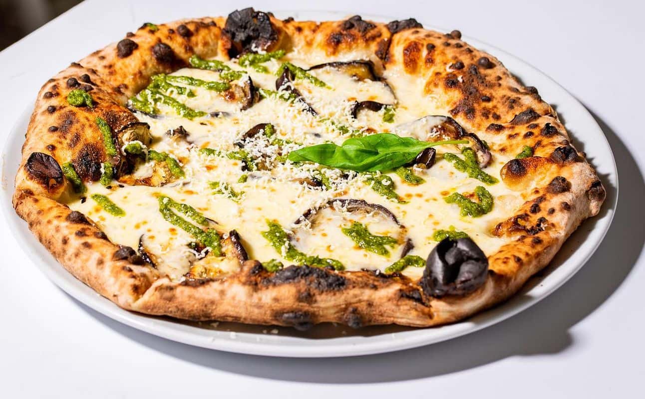 Enjoy Italian and Pizza cuisine at Paradiso - Quinton in Quinton, Birmingham