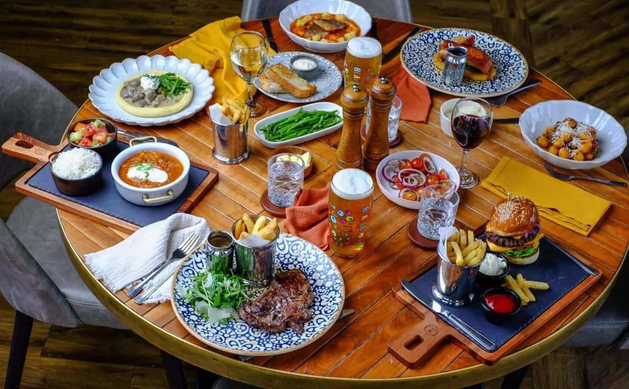 Enjoy Italian, American, European, Gluten Free options, Vegan options, Vegetarian options, Hotel restaurant, Free wifi, Highchairs available, Indoor & outdoor seating, Table service, Wheelchair accessible, $$, Groups and Families cuisine at Fratellos Airport in Woolsington, Newcastle upon Tyne