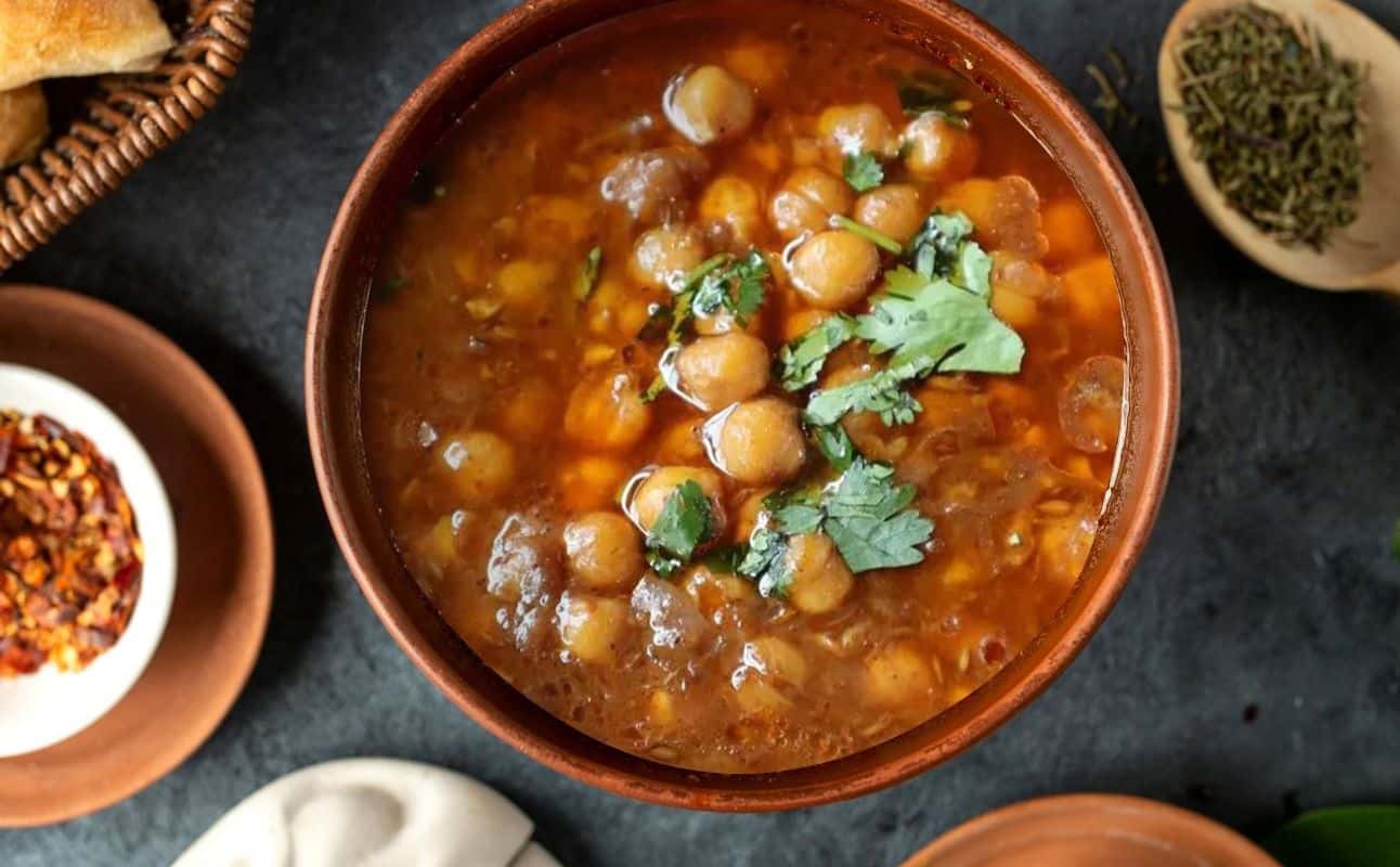 Enjoy Asian, Indo-Chinese, Vegetarian options, Restaurant, $, Families and Groups cuisine at Southall Spice in Southall, London